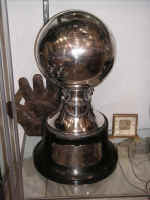 BaskTroph1926Front.JPG (59869 bytes)