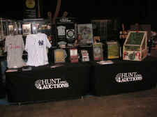 booth1.jpg (55698 bytes)