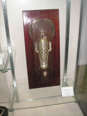 pict0329.jpg (207533 bytes)