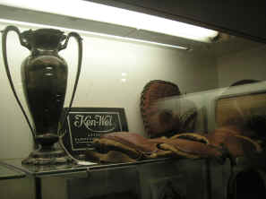 pict0352.jpg (211973 bytes)