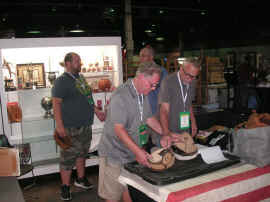 pict0030 (copy).jpg (111926 bytes)