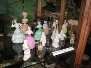 PICT4466_1200x900.jpg (204559 bytes)