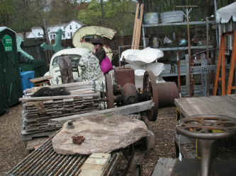 PICT0235_1200x900.jpg (251098 bytes)