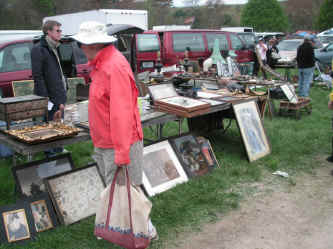 PICT0301_1200x900.jpg (243892 bytes)