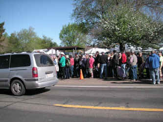 PICT0894_1200x900.jpg (264002 bytes)