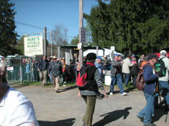 PICT0905_1200x900.jpg (225753 bytes)