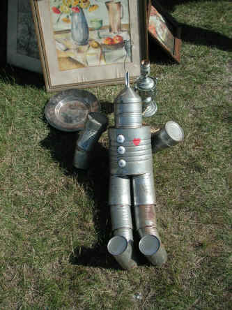 PICT1196_900x1200.jpg (295457 bytes)