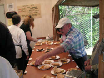 PICT1256_1200x900.jpg (163585 bytes)