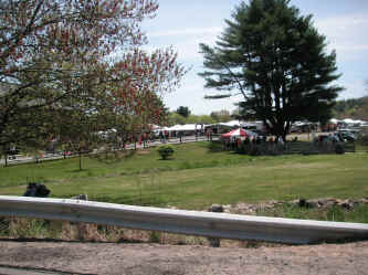 PICT1323_1200x900.jpg (285978 bytes)