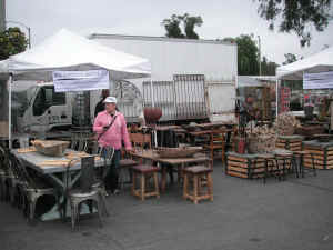 pict6211.jpg (212992 bytes)